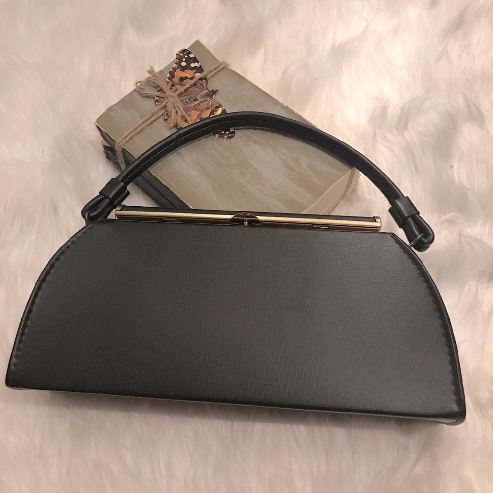 Vintage 1960’s AINA USA Handbag
